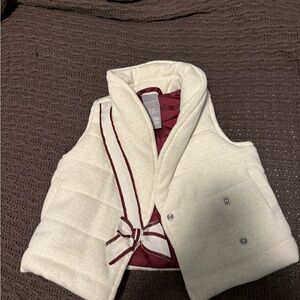 Tahari Cream and Burgundy Quilted Vest 12m